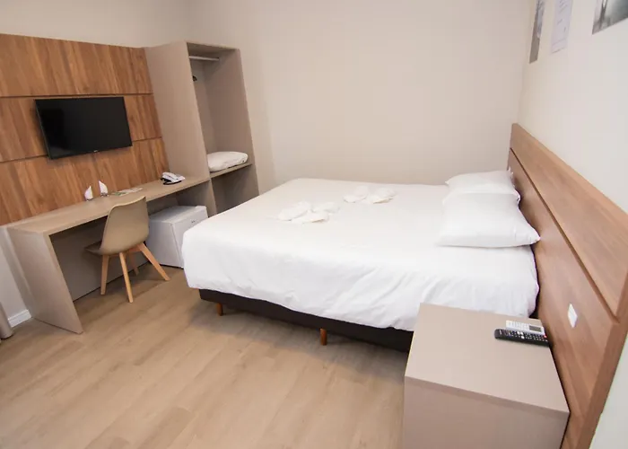 Hotel Maua